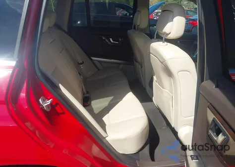 2015 Mercedes-Benz Glk 350 z USA, uszkodzony, nr VIN WDCGG5HB0FG437570